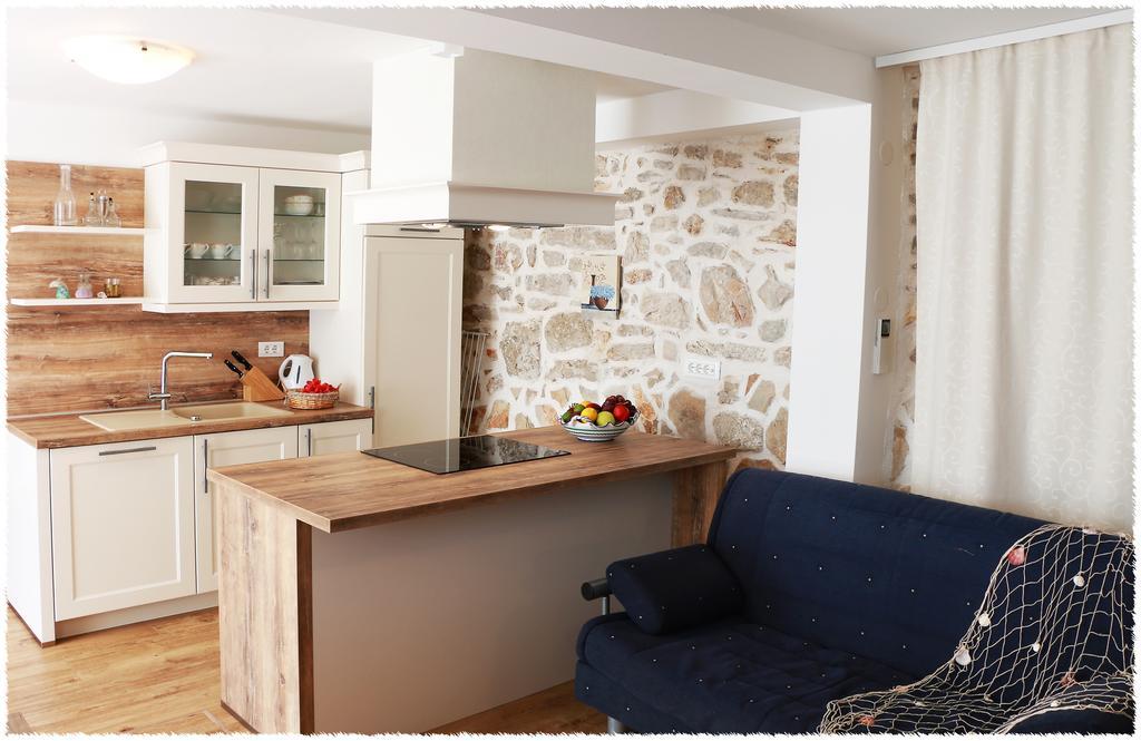 Apartment Dane Primošten Екстериор снимка